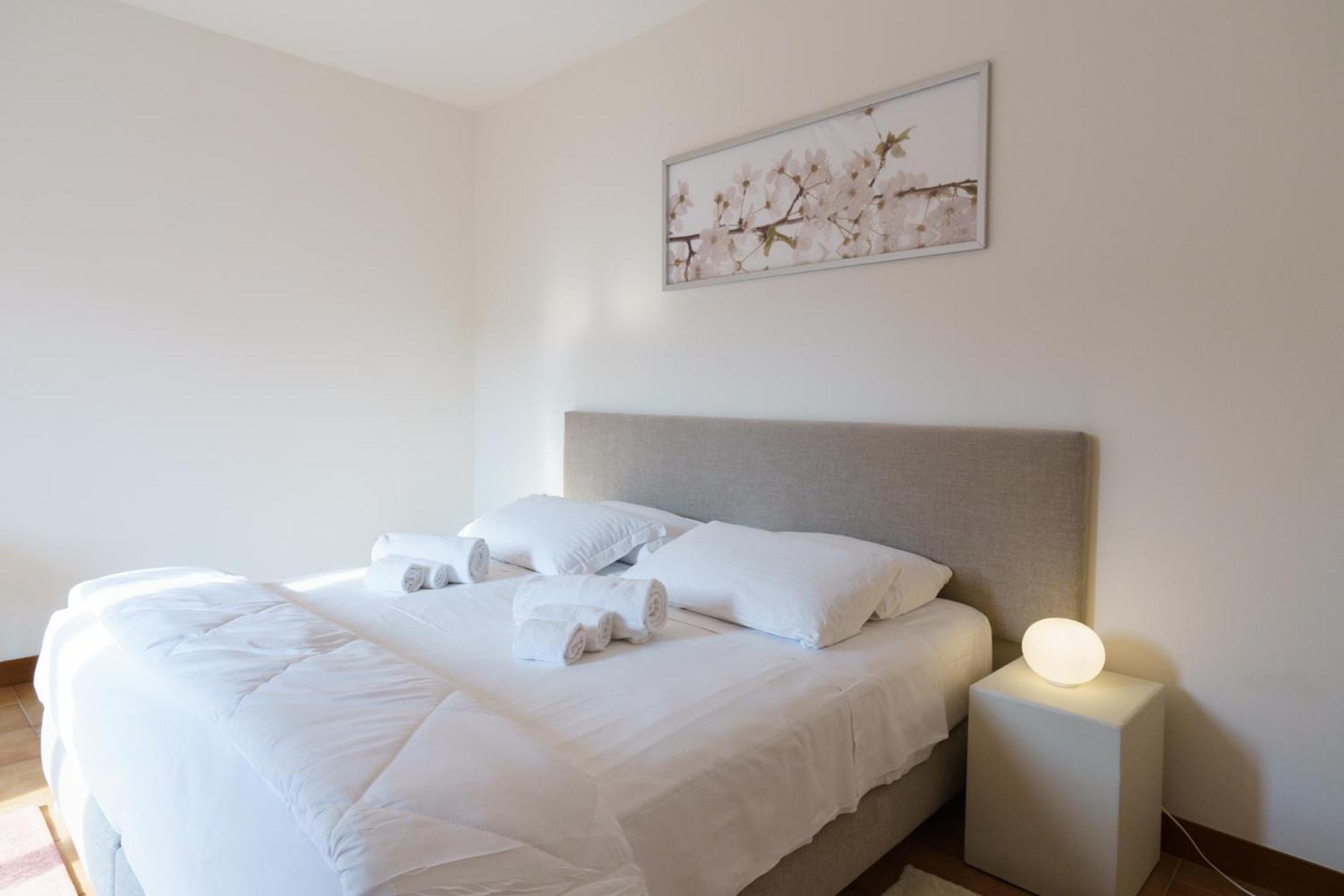 Residenza Cattaneo Apartment Verona Bagian luar foto