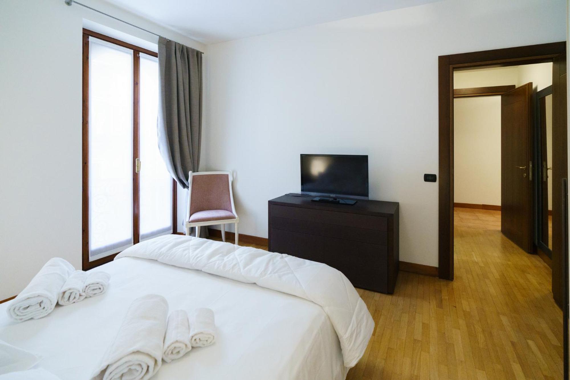 Residenza Cattaneo Apartment Verona Bagian luar foto